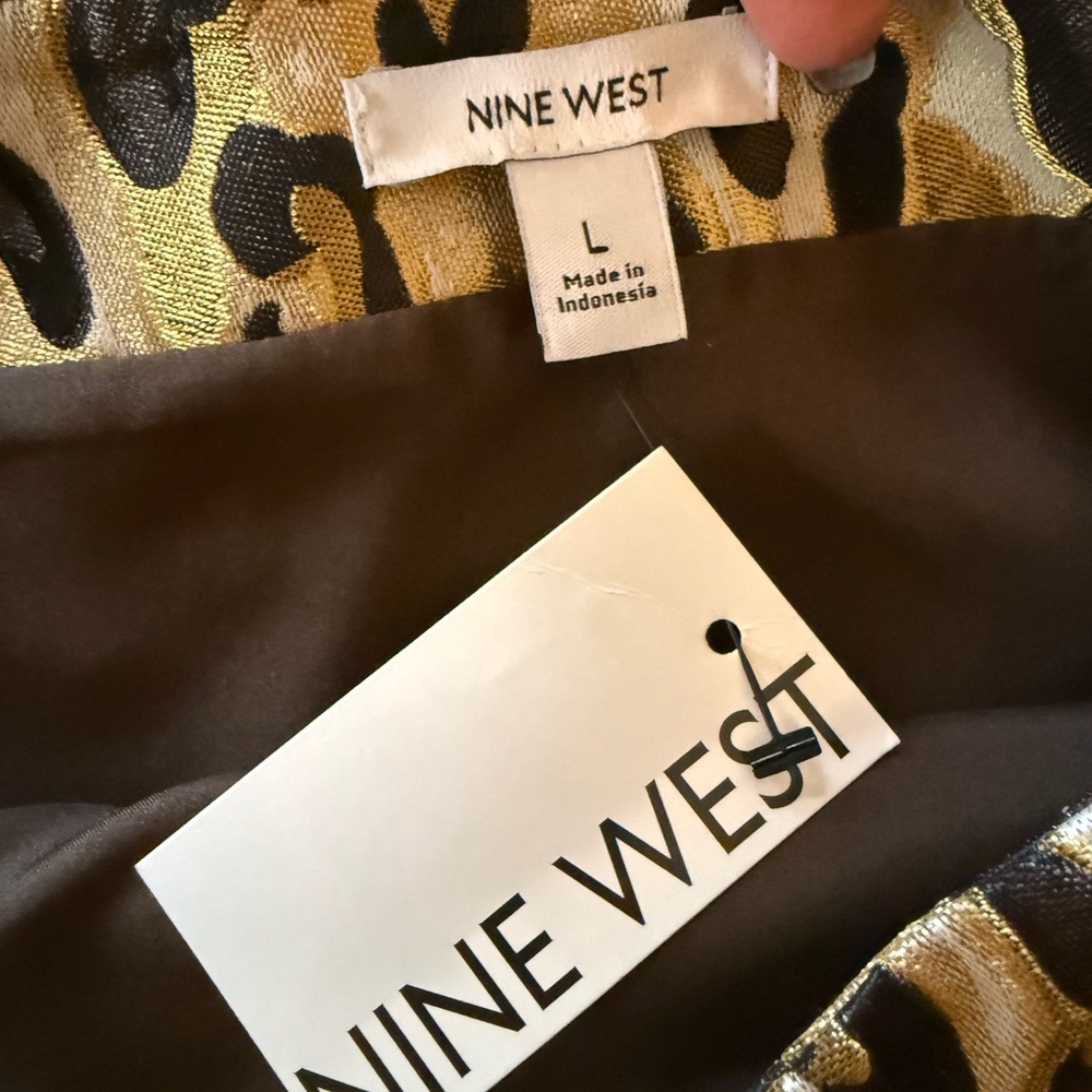 Nine West NWT lined leopard print, pencil skirt size large